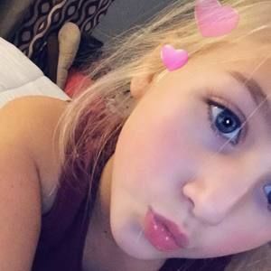 Meet your Posher, Dalona